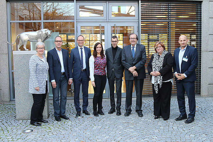 Unsere Referenten am Nachmittag. 3.v.r Bernhard Seidenath, MdL, neben Tina Pickert, CSU (4.v.r.) 