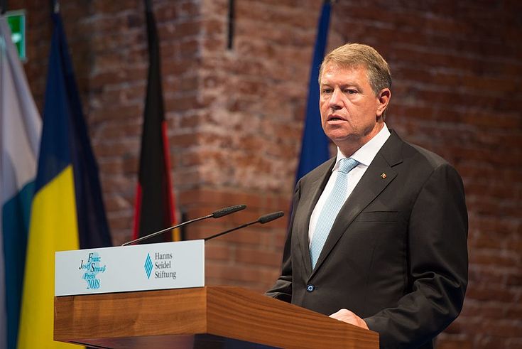 Rumäniens Staatspräsident Klaus Iohannis bei der FJS-Preisverleihung der Hanns-Seidel-Stiftung am 2. Juni 2018 in München  